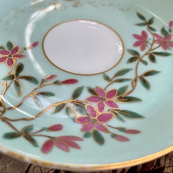 Vintage Delicate Cup and Saucer w/Bluebird! Sweet! - Picture 6 of 17